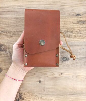Go Bear Bushcraft Yağlık Deri Kılıflı Kahverengi - 3