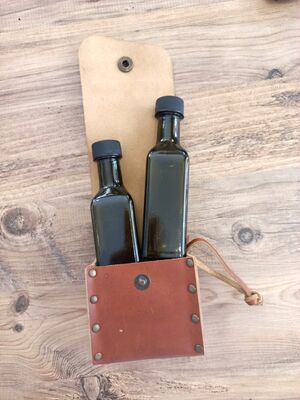 Go Bear Bushcraft Yağlık Deri Kılıflı Kahverengi - 1