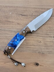 Safir SZ12 Zeytin Saplı Av Kamp Bıçağı Deri Kılıflı Mavi Epoksi Desenli - Thumbnail