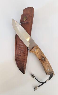 Safir SZ4 Zeytin Saplı Av Kamp Bıçağı Deri Kılıflı