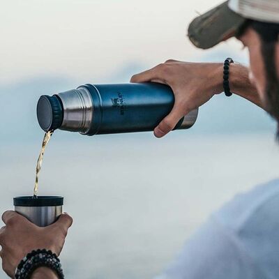 Stanley Vakumlu Paslanmaz Çelik Termos 0.75Lt Lacivert - 8