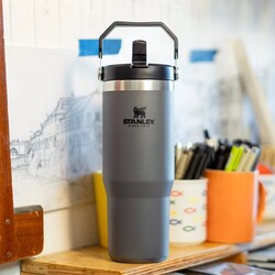 Stanley Flip Straw Tumbler Pipetli Termos Bardak 0,89 LT Kömür - 6