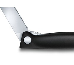 Victorinox 6.7833.FB SwissClassic 11cm Katlanabilir Domates Bıçağı Siyah - 3