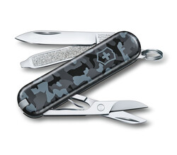Victorinox Klasik Çakı Lacivert Kamuflaj 0.6223.942 - Victorinox